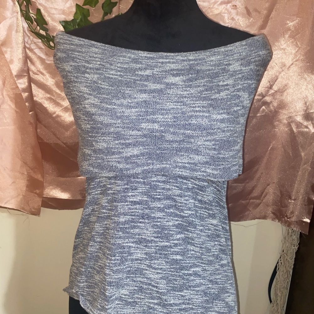 New York & Company Off-Shoulder Blue Top